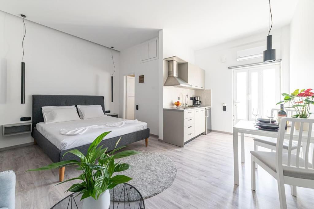 Elegant Fully Equipped Apartment Near City Centre Heraklion  Exterior photo